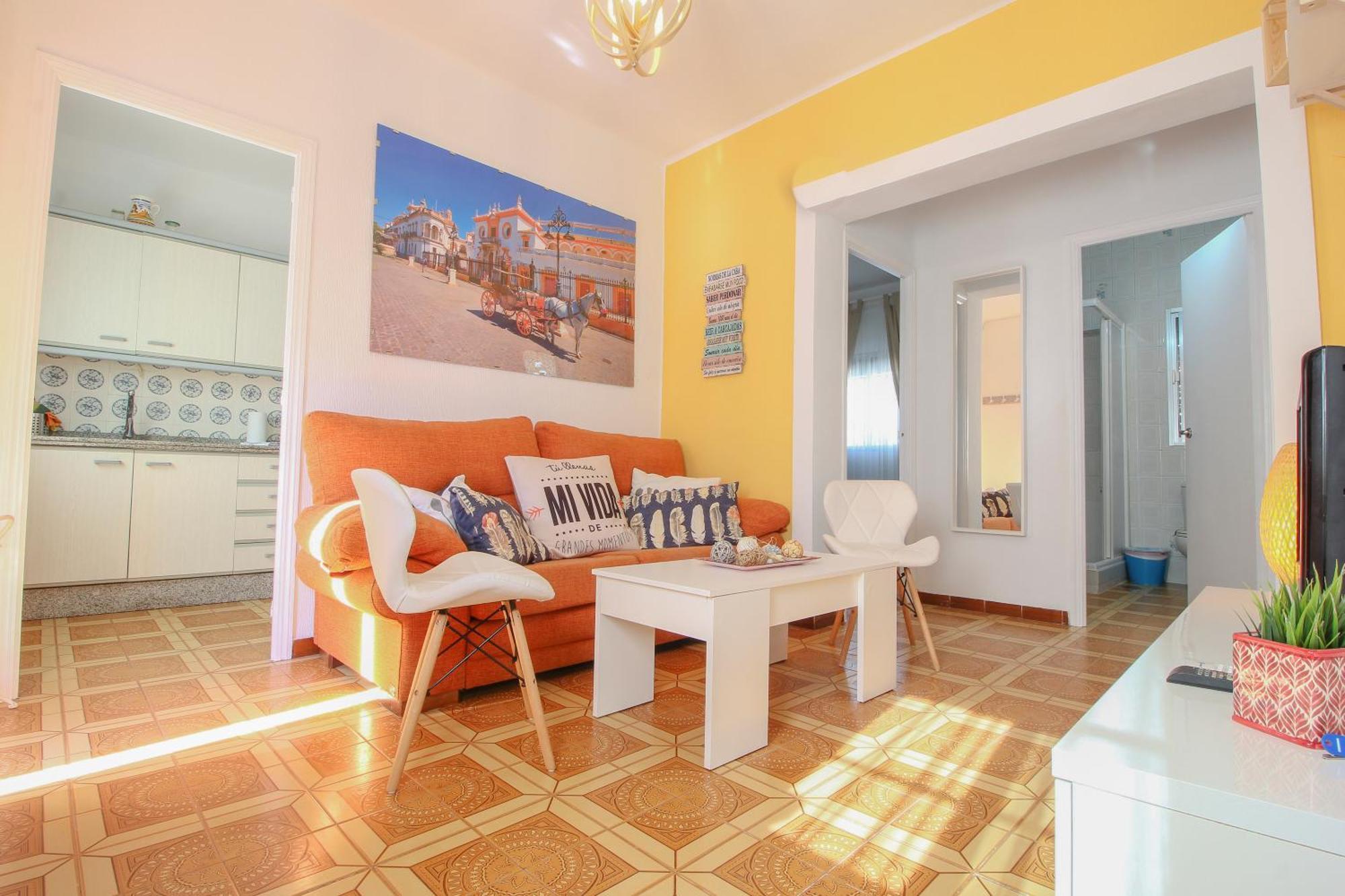Triana 44 Familiar Luxury