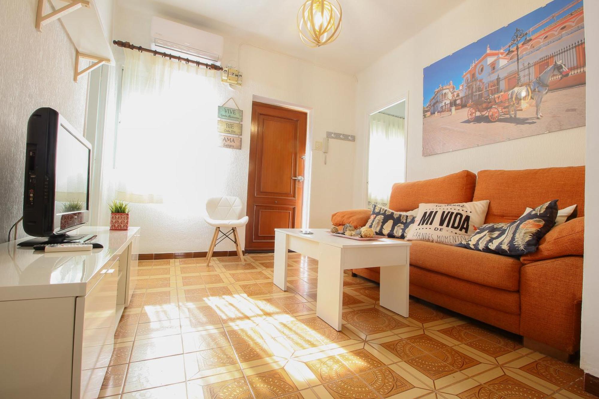 Triana 44 Familiar Luxury